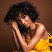 NATALIA MUIANGA